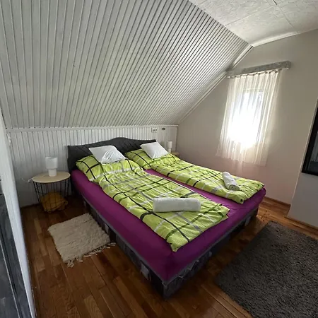 Berzsenyi Haz Hébergement de vacances